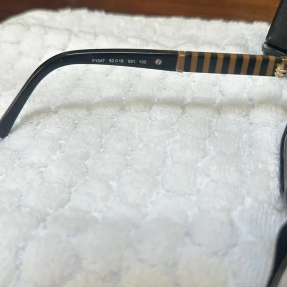 Fendi - eyeglasses - Picture 5 of 6